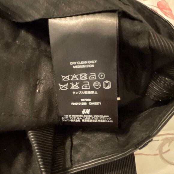 H&M Men’s Black Pinstriped Pants/Trousers - Picture 7 of 9
